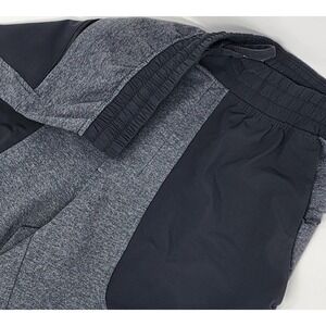 Lululemon City Commute Shorts Men's Size Medium Heathered Black on Black 11" EUC